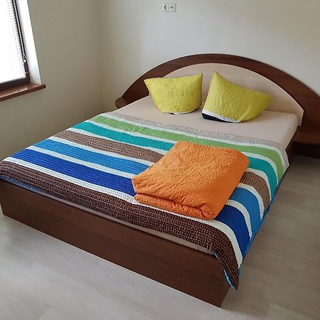 K-Town - Apartment Near The Lake Каунас Экстерьер фото