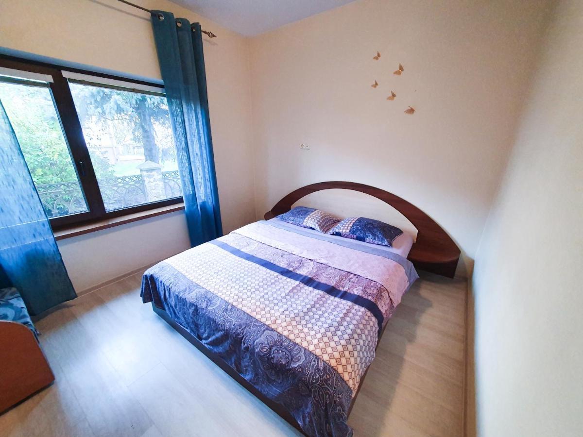 K-Town - Apartment Near The Lake Каунас Экстерьер фото